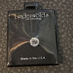 Vintage Lindenwold Fine Jewelry Cubic Zirconia simulated diamond,